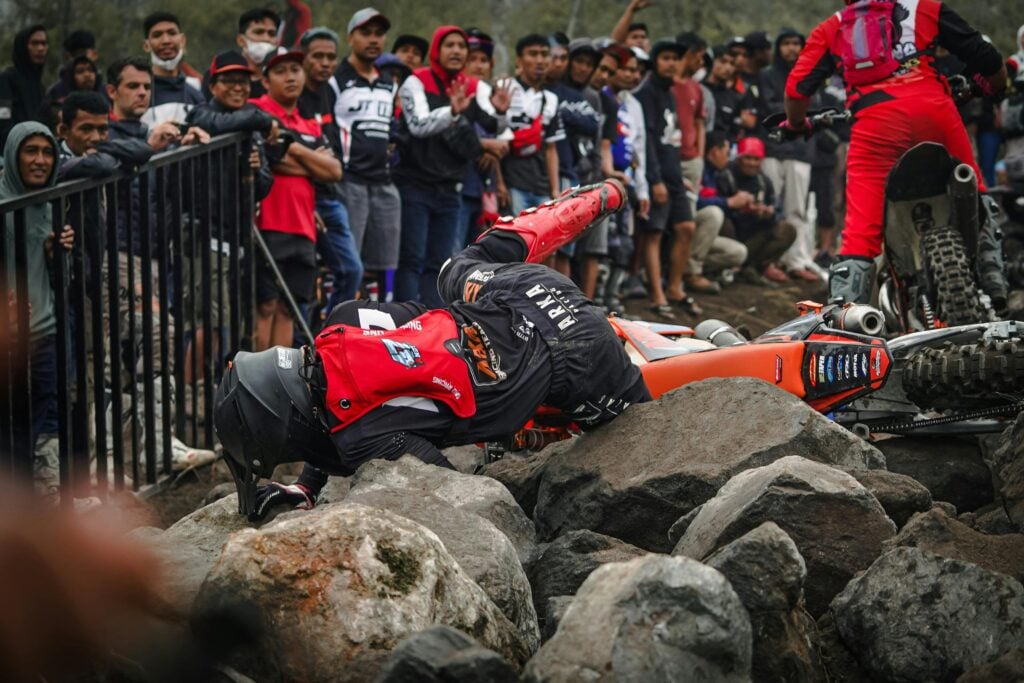 New York motorcycle accident rider crashes on rocky track during racing event
